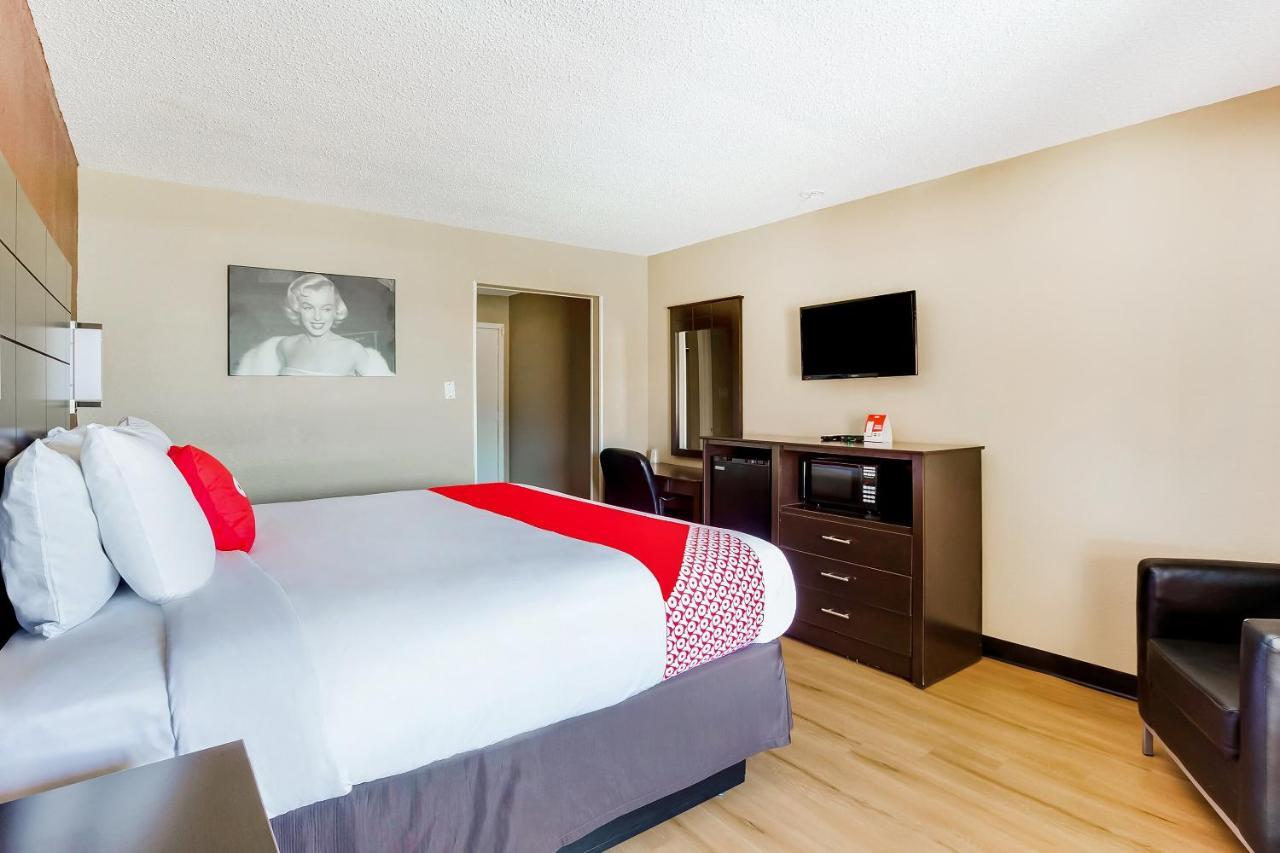 Oyo Hotel Tyler Northwest Mineola Hwy ภายนอก รูปภาพ