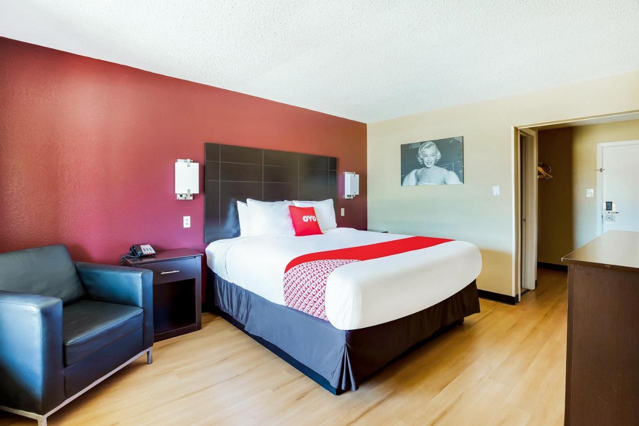 Oyo Hotel Tyler Northwest Mineola Hwy ภายนอก รูปภาพ