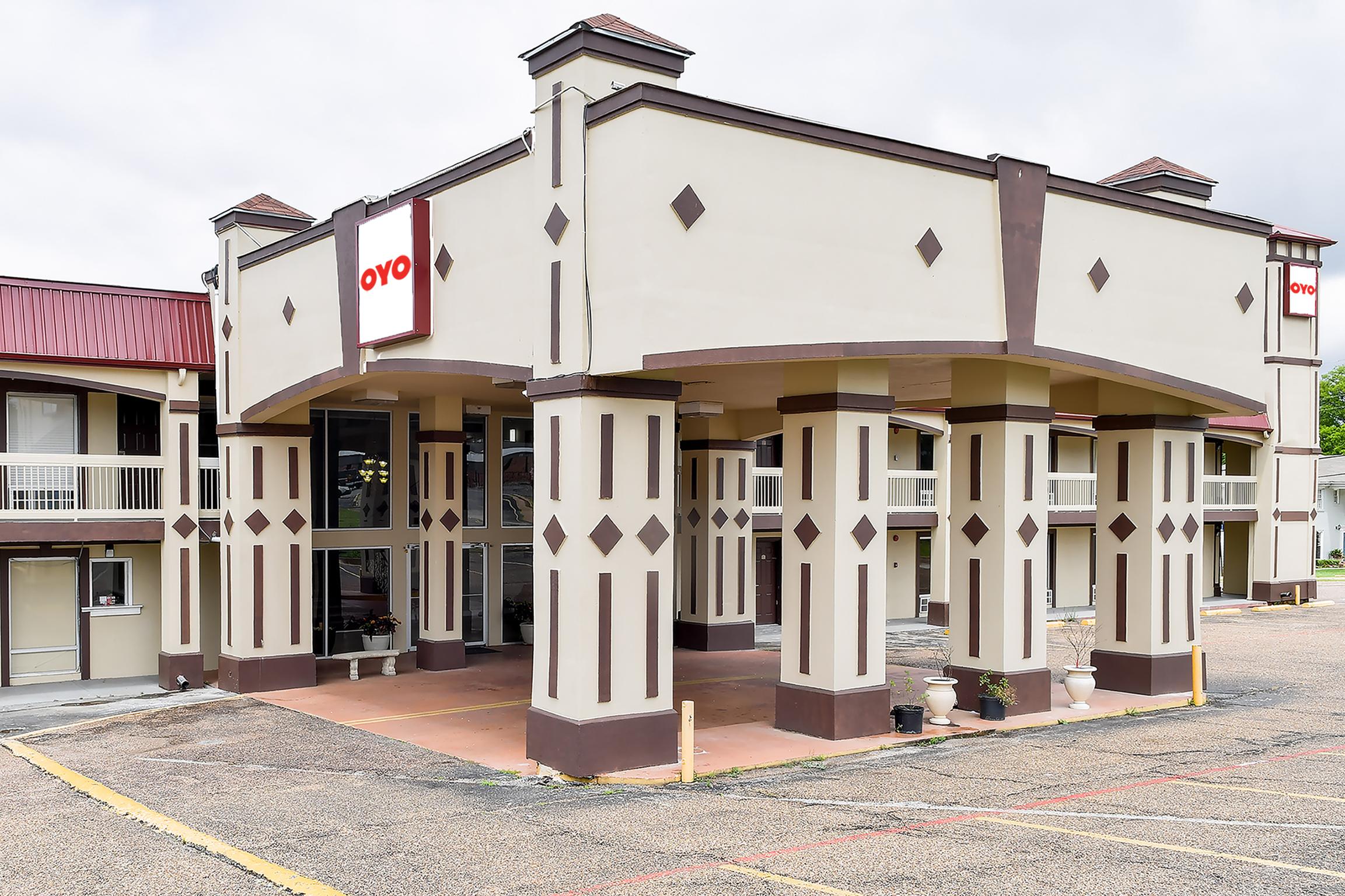 Oyo Hotel Tyler Northwest Mineola Hwy ภายนอก รูปภาพ