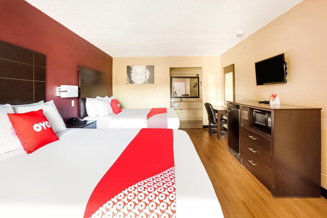 Oyo Hotel Tyler Northwest Mineola Hwy ภายนอก รูปภาพ