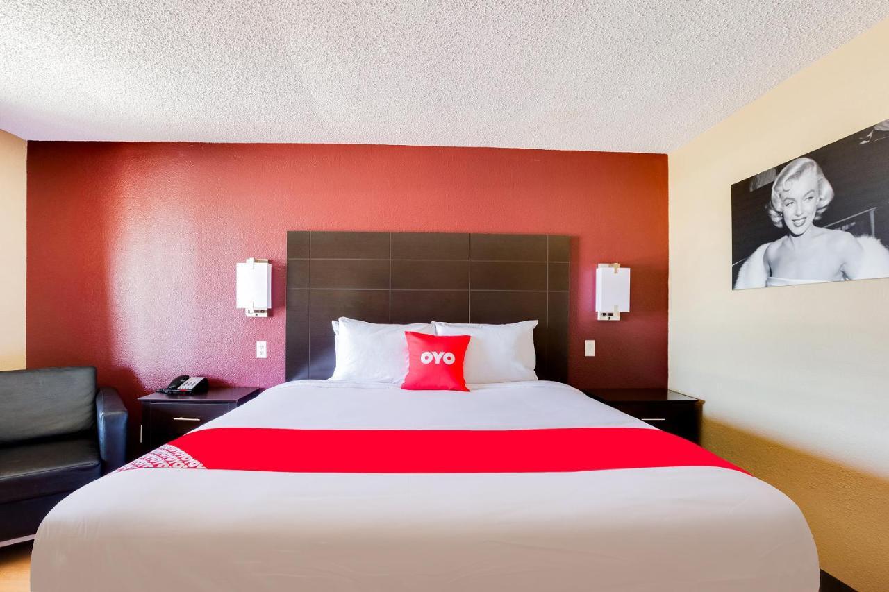 Oyo Hotel Tyler Northwest Mineola Hwy ภายนอก รูปภาพ